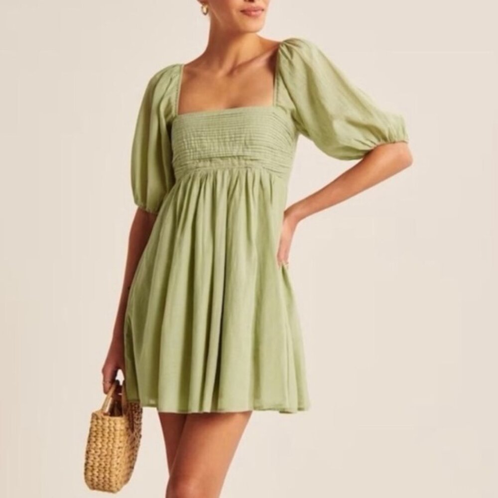NWT Abercrombie & Fitch Green Puff Sleeve Mini Dress